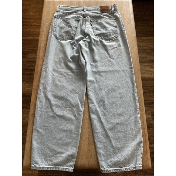 Levi's Baggy Dad Jeans in Fan Fare Light Wash Size 29 - Picture 8 of 8